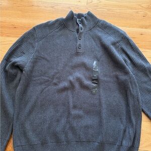 Banana republic NEW Charcoal Crewneck Sweater